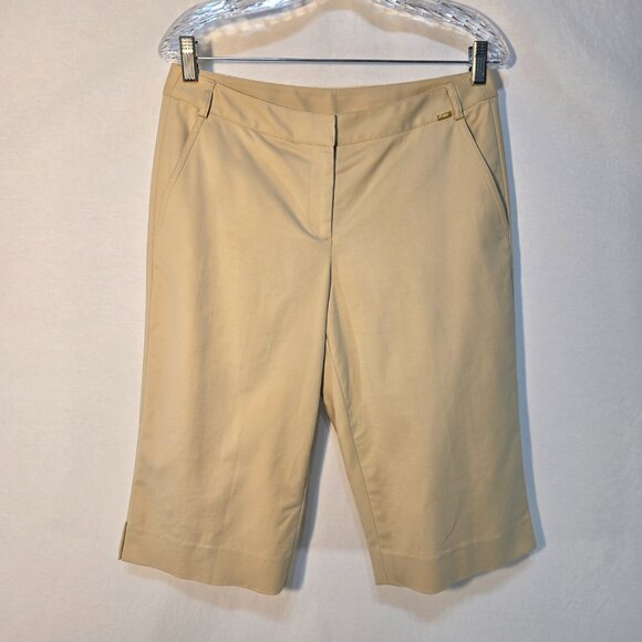 ST. JOHN SPORT Old Money Sand/Gold Stretchy Bermuda Chino Shorts Women's Size 6. - Picture 1 of 16